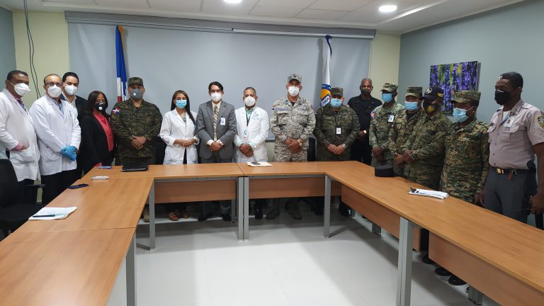 Read more about the article Hospital Cabral y Báez introduce cambios departamento seguridad militar hospitalaria.