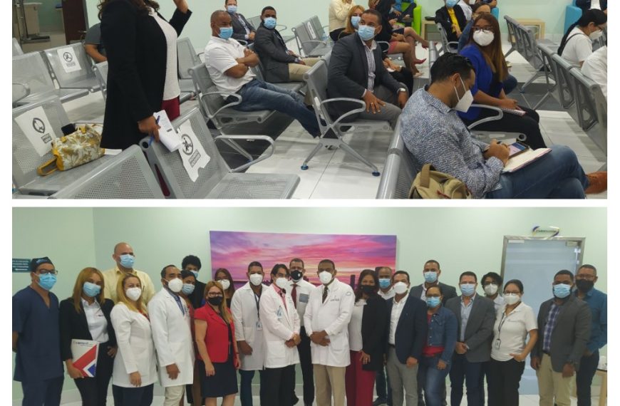 Cabral y B&aacute;ez se re&uacute;ne con suplidores de material de osteosintesis para que todos tengan igual oportunidad