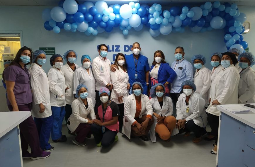 Bioanalistas del Cabral y B&aacute;ez celebran con entusiasmo su d&iacute;a