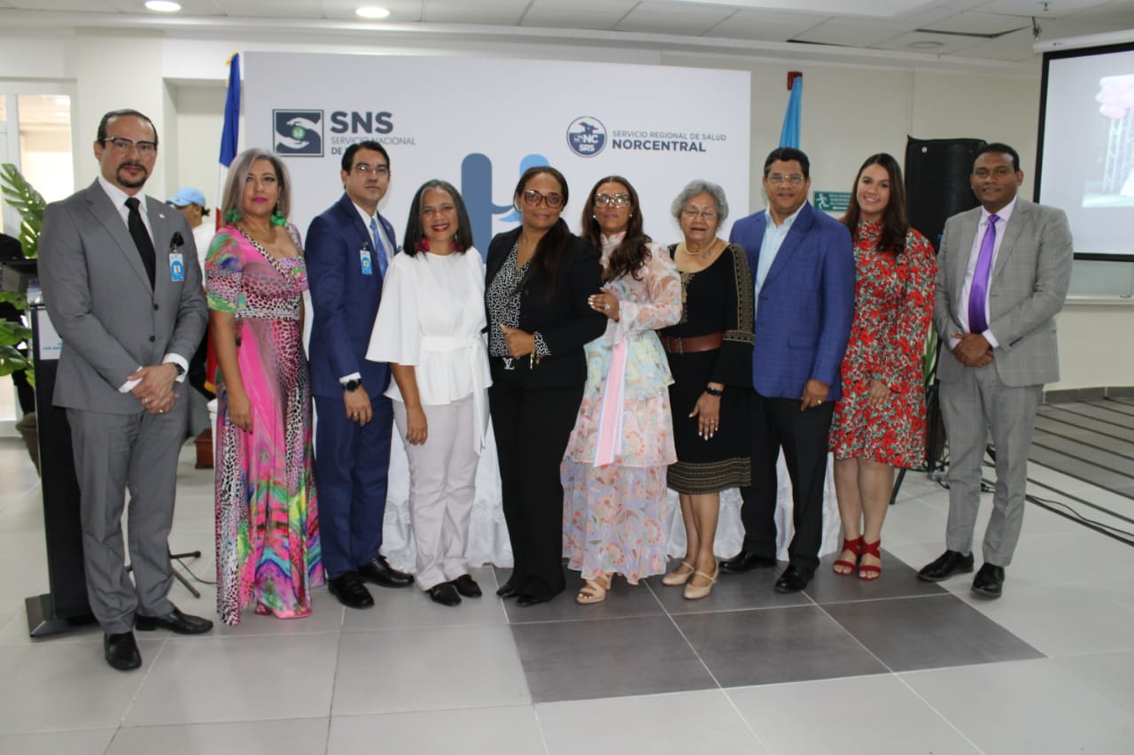 You are currently viewing La Fundación Faces Dominicana y la dirección del Cabral y Báez firmaron un acuerdo para albergar pacientes con cáncer.