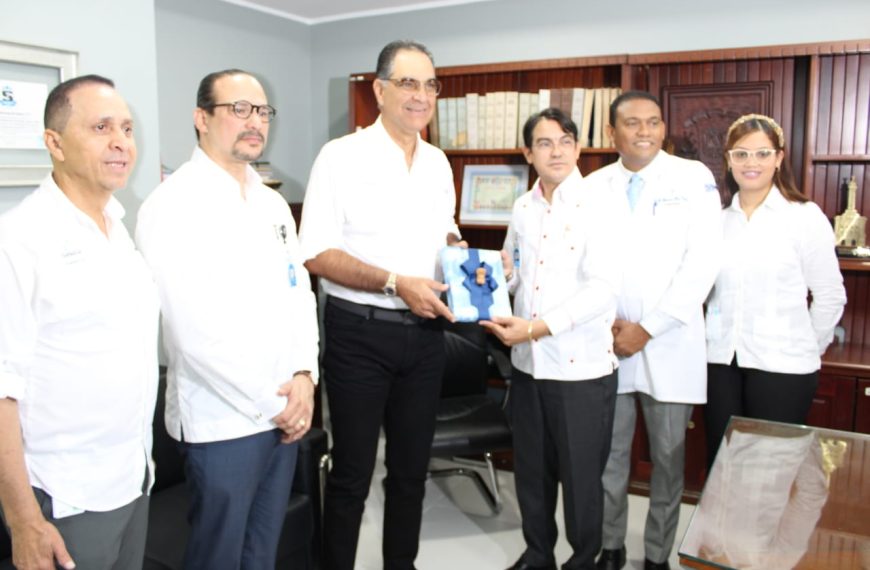 Hoy, recibimos una visita de trabajo y confraternidad del director de SeNaSa