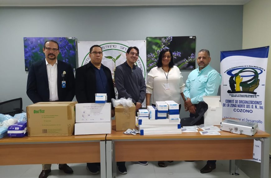 Representantes del ministerio cristiano &ldquo;Sin Fronteras&rdquo;, con el apoyo de la Direcci&oacute;n General de Aduanas entreg&oacute; donaci&oacute;n a este hospital.