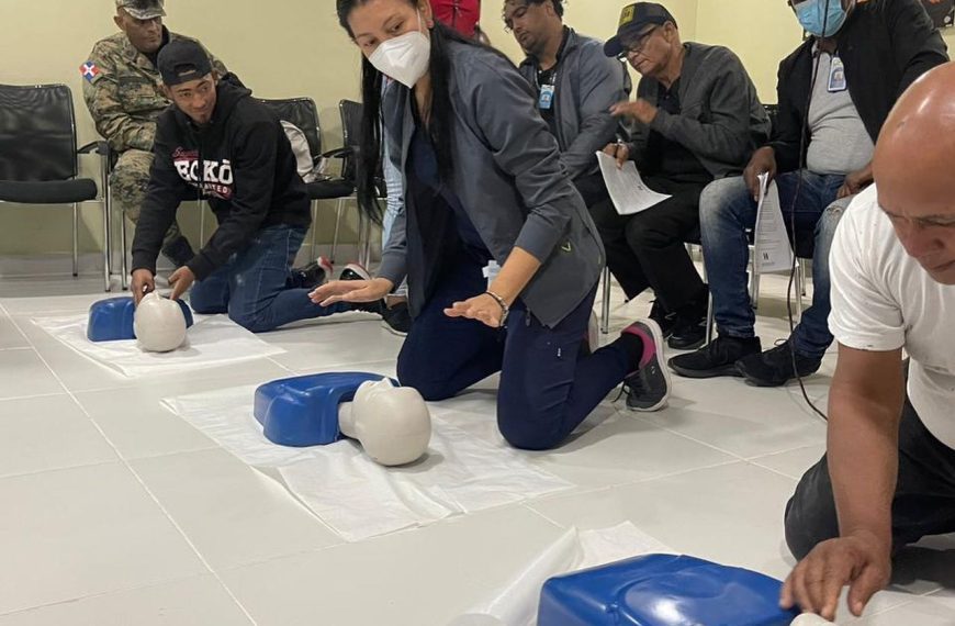 Capacitaci&oacute;n sobre reanimaci&oacute;n cardiopulmonar b&aacute;sica e intervenci&oacute;n educativa en la emergencia