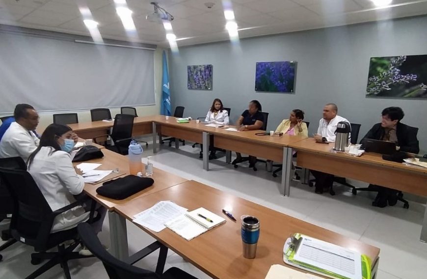 Comit&eacute; de infecciones socializa sobre diversos t&oacute;picos y presenta nuevo protocolo