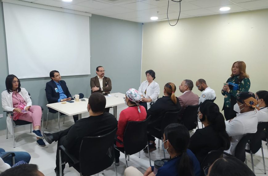 Encuentro con emergenci&oacute;logos