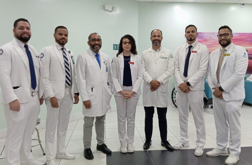 Departamento de Urolog&iacute;a promueve la prevenci&oacute;n y el cuidado de la salud masculina