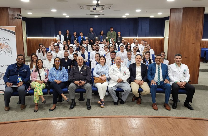 En el Hospital Cabral y B&aacute;ez realizan conferencia sobre asma grave y destaca avances en tratamientos accesibles