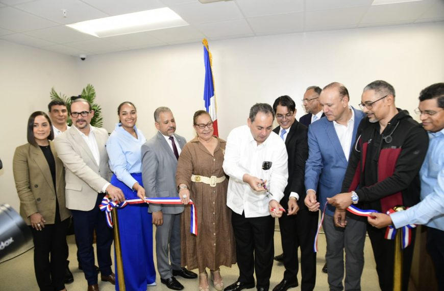Apertura oficial de la Unidad de Modinamia en el Hospital Cabral y B&aacute;ez
