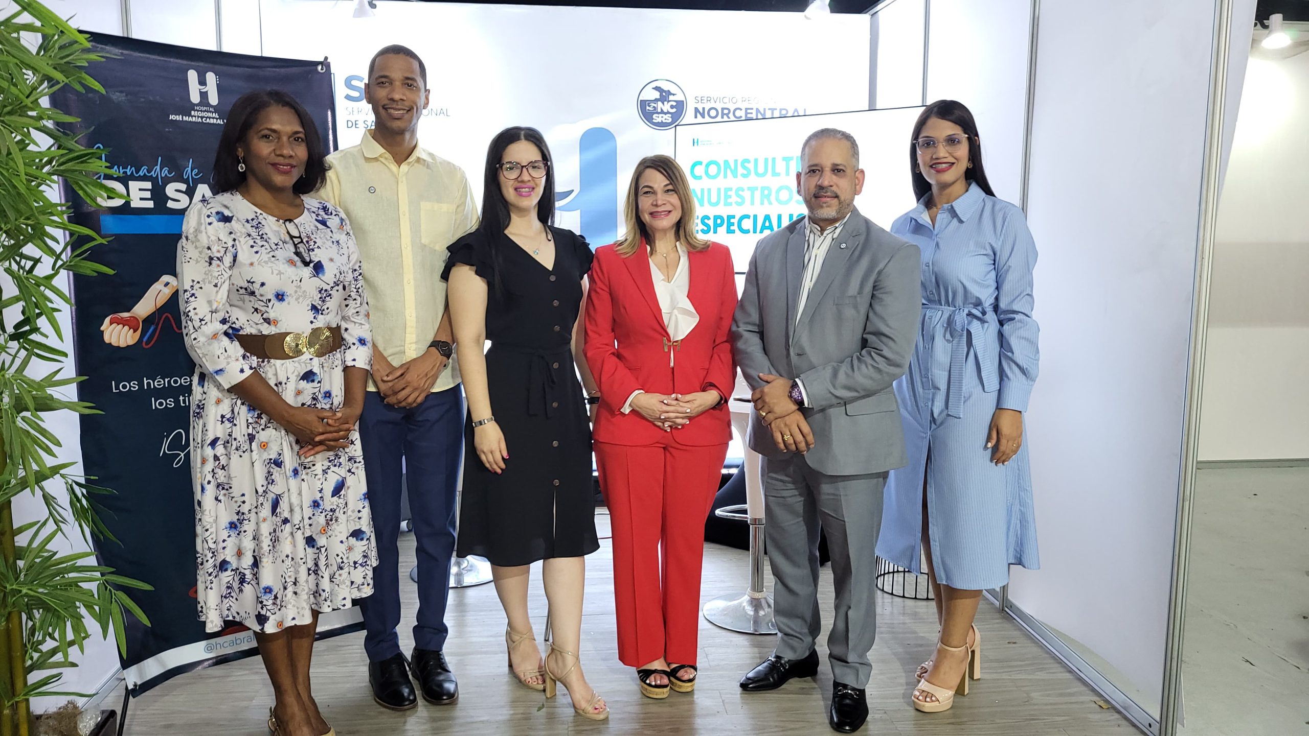 Read more about the article Director del Cabral y Báez agradece a Amaprosan por facilitar acceso a salud durante Expo 2025