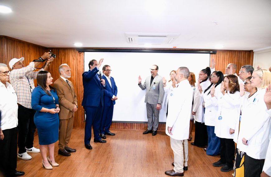 CNT e INCORT juramentan el Comit&eacute; Hospitalario de Trasplante del Hospital Regional Jos&eacute; Mar&iacute;a Cabral y B&aacute;ez