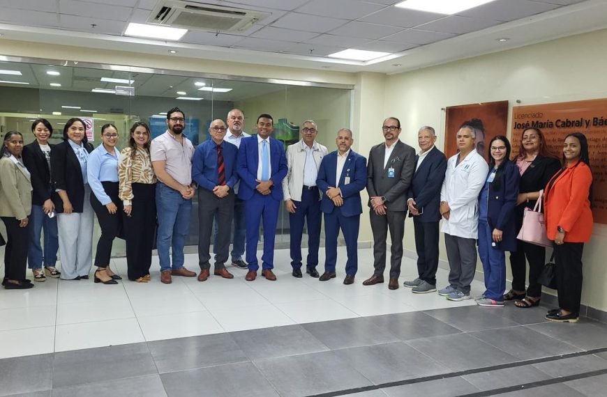 Alto Costo abre &ldquo;Ventana a la Vida&rdquo; y promueve articulaci&oacute;n de Red de Hospitales para el tratamiento del Pie Diab&eacute;tico