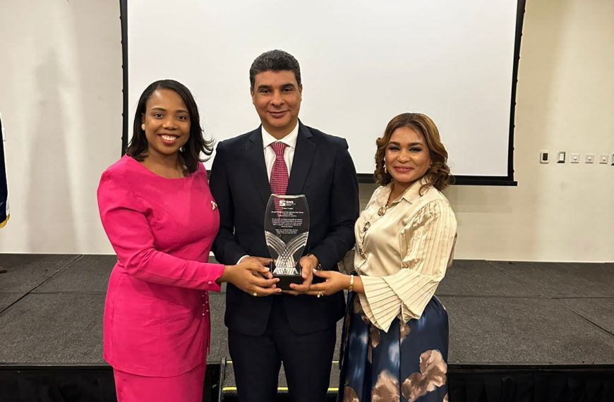 Departamento de Nutrici&oacute;n del Hospital Cabral y B&aacute;ez obtiene primer lugar nacional en Premios a la Calidad del SNS 2025