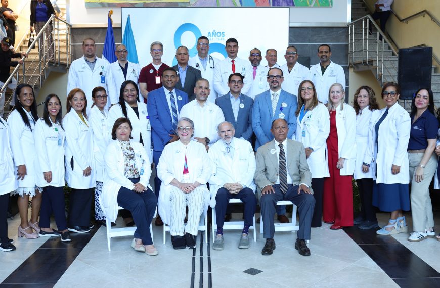 80 a&ntilde;os salvando vidas: Cabral y B&aacute;ez inicia semana aniversario con acto institucional